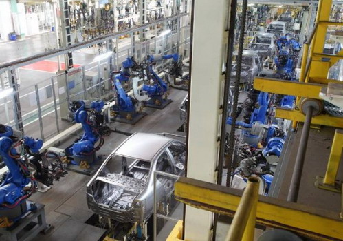 生產(chǎn)車間多圖實(shí)拍天津一汽夏利N5制造過(guò)程_新浪汽車_新浪網(wǎng)